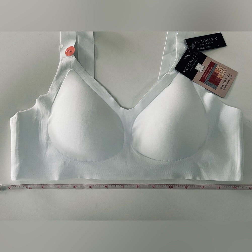 Youmita Wireless Comfort Women's
Bra NWT